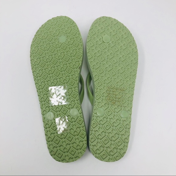 ❌SOLD❌TORY BURCH THIN FLIP FLOPS - GARDEN SAGE SZ7 - Picture 5 of 8